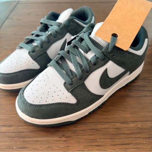 Nike Dunk Low Photon Dust/Vintage Green - Picture 3 of 8